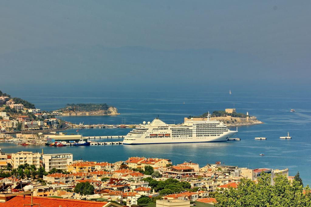 Royal Palace Kusadasi Hotel 외부 사진