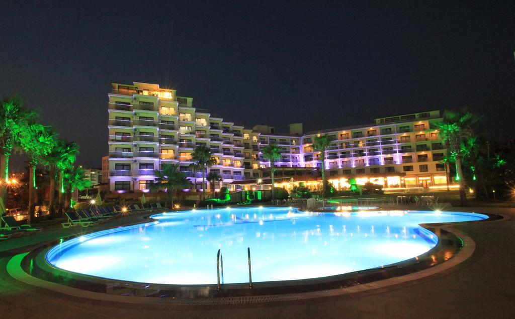 Royal Palace Kusadasi Hotel 외부 사진