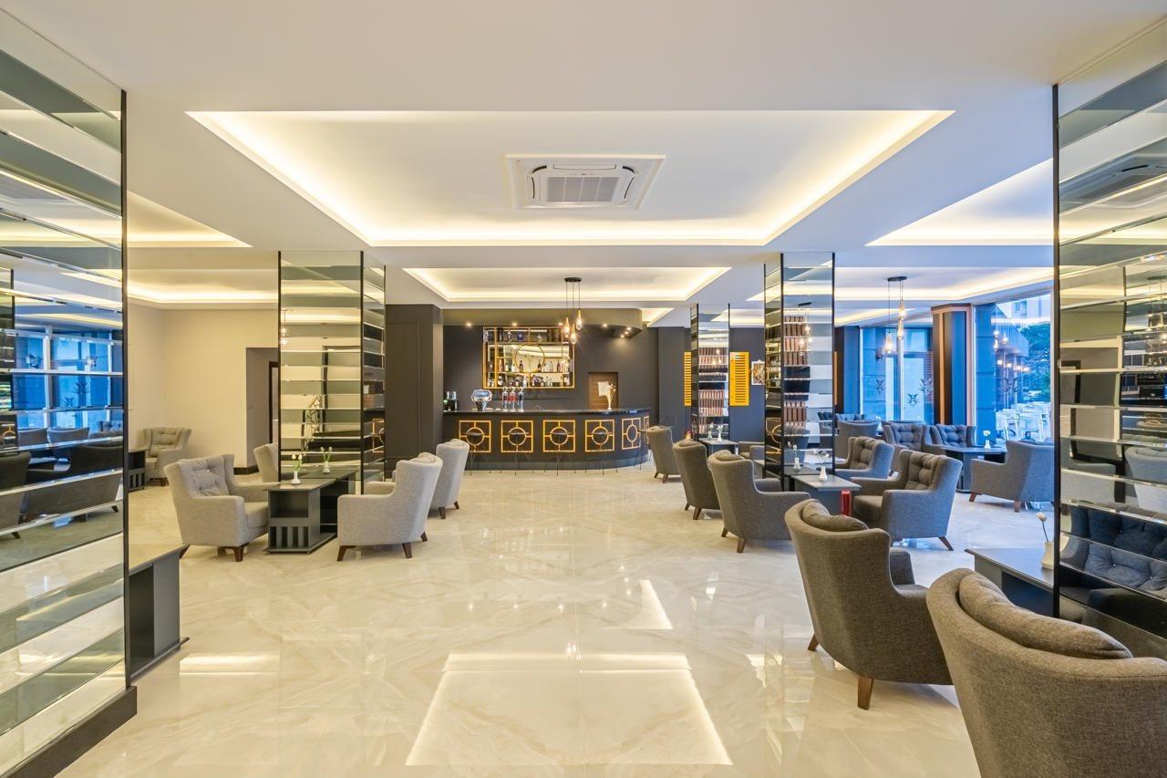 Royal Palace Kusadasi Hotel 외부 사진