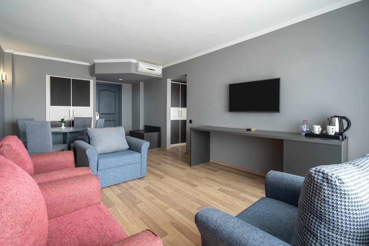 Royal Palace Kusadasi Hotel 외부 사진